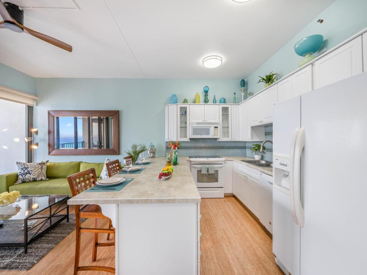 Penthouse With Fabulous Ocean View Near Waikiki *