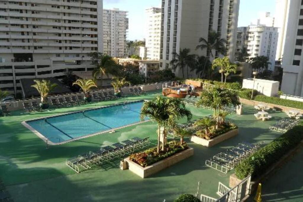 Apartment Rec Deck Suite, 1 Bed + Free Parking *