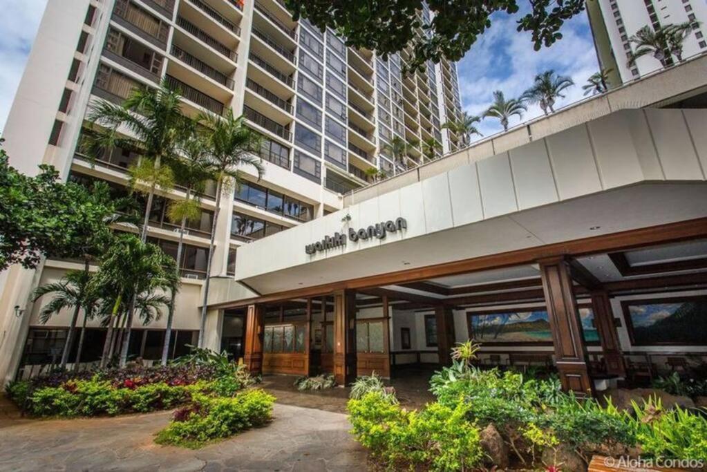 Rec Deck Suite, 1 Bed + Free Parking