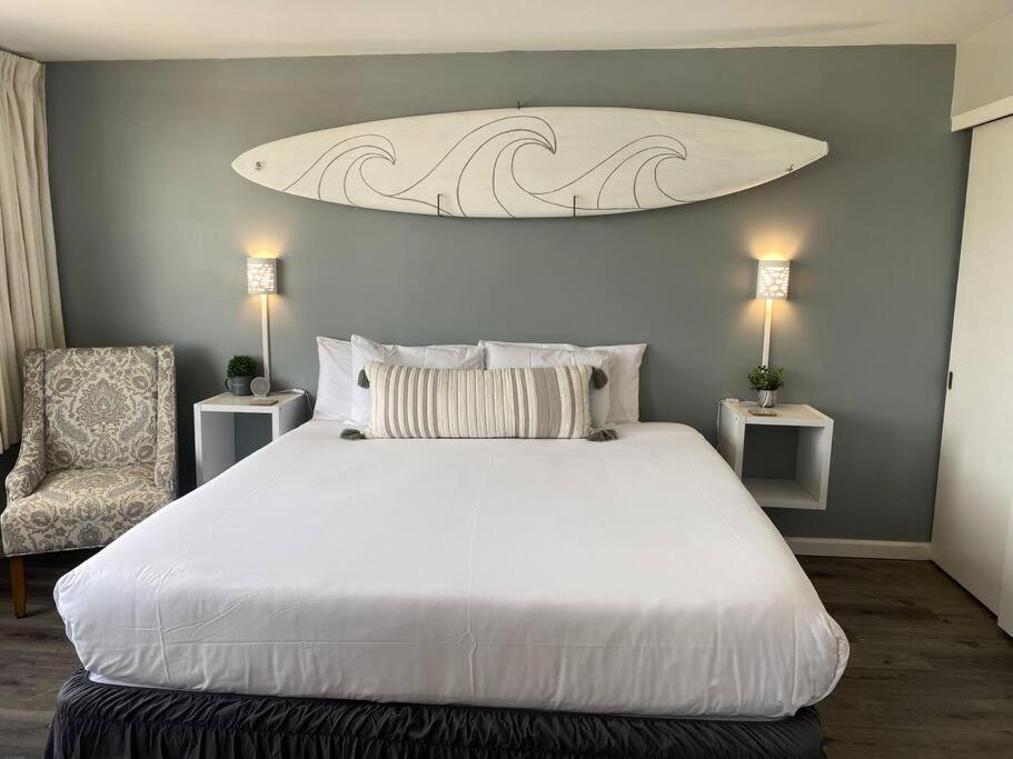 Nalu Malu 1 Bedroom @waikiki Banyan 1 Free Parking Apartment
