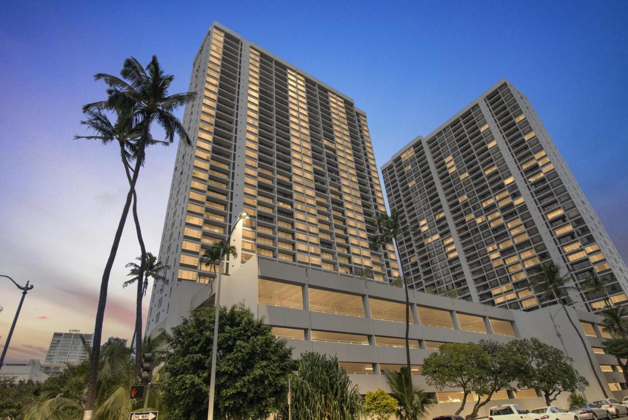 Waikiki Banyan Ocean View Honolulu