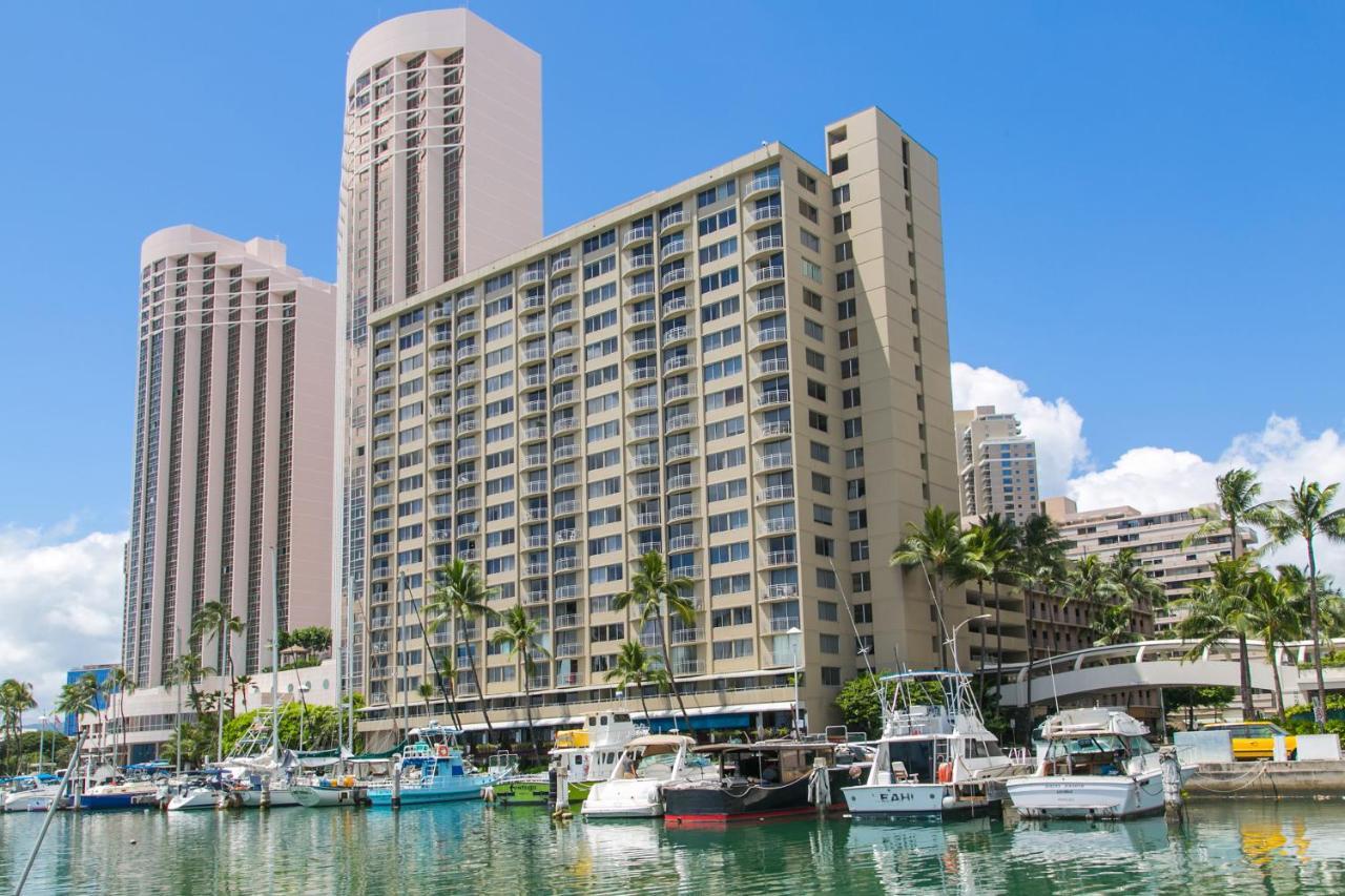 Ilikai Marina 985 Apartment Honolulu