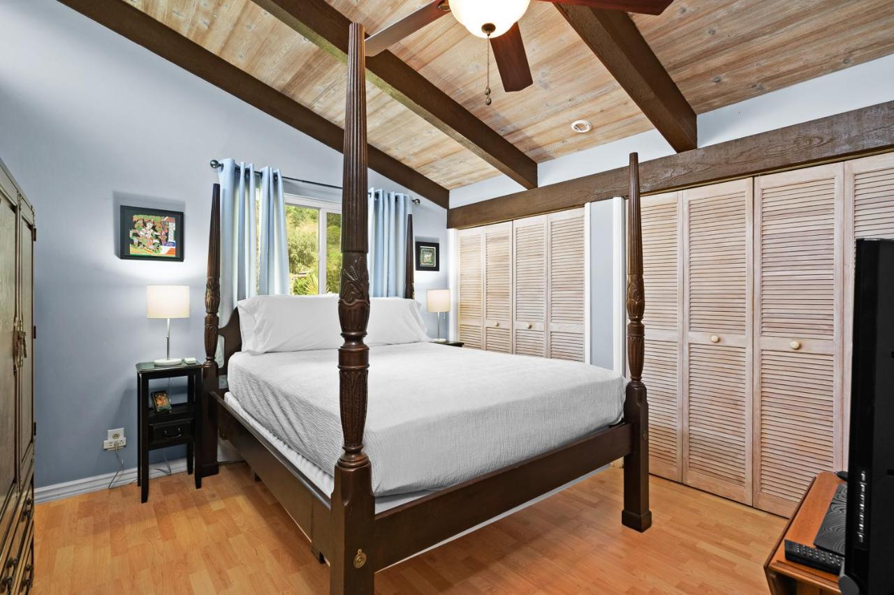Seabreeze Hawaii Kai - 30-night Minimum