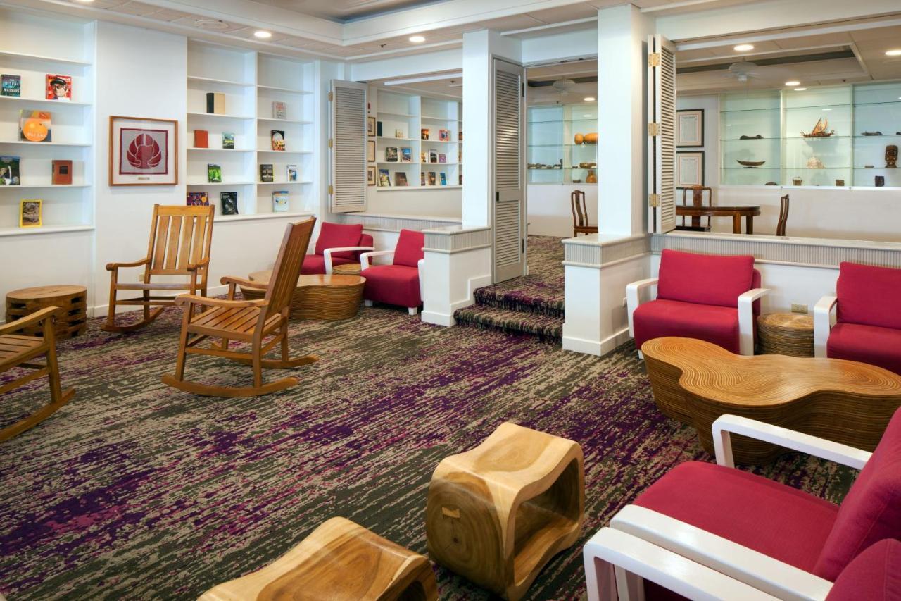 Sheraton Princess Kaiulani Waikiki Hotel 3*