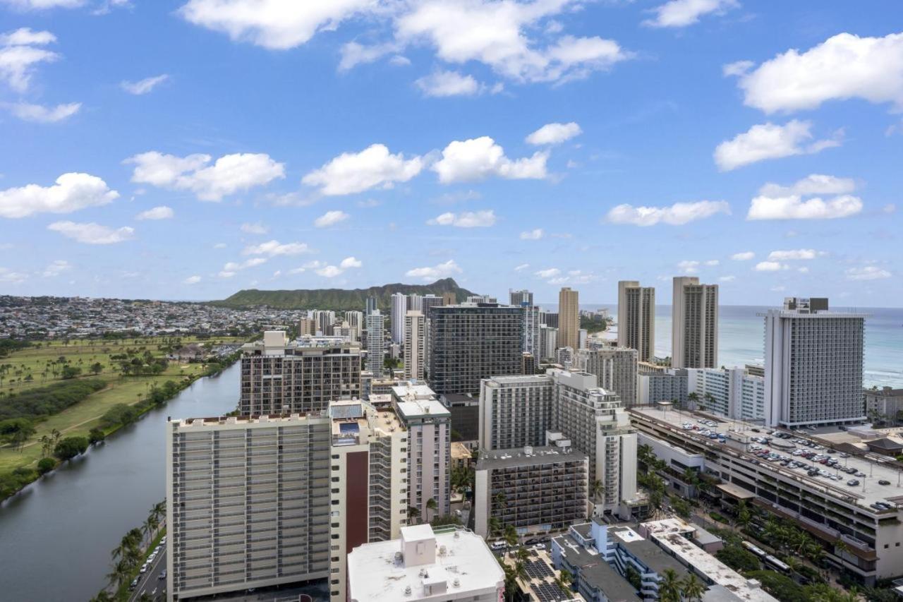Apartment Ocean View 39th Floor At Island Colony 3917