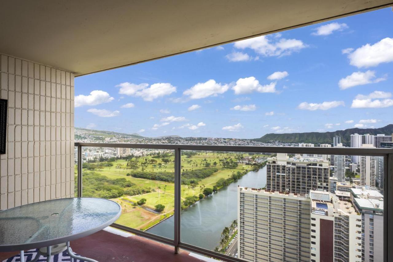 Ocean View 39th Floor At Island Colony 3917 Honolulu