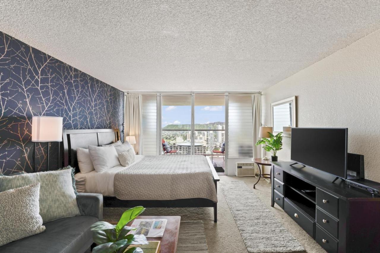 Ocean View 39th Floor At Island Colony 3917 Honolulu