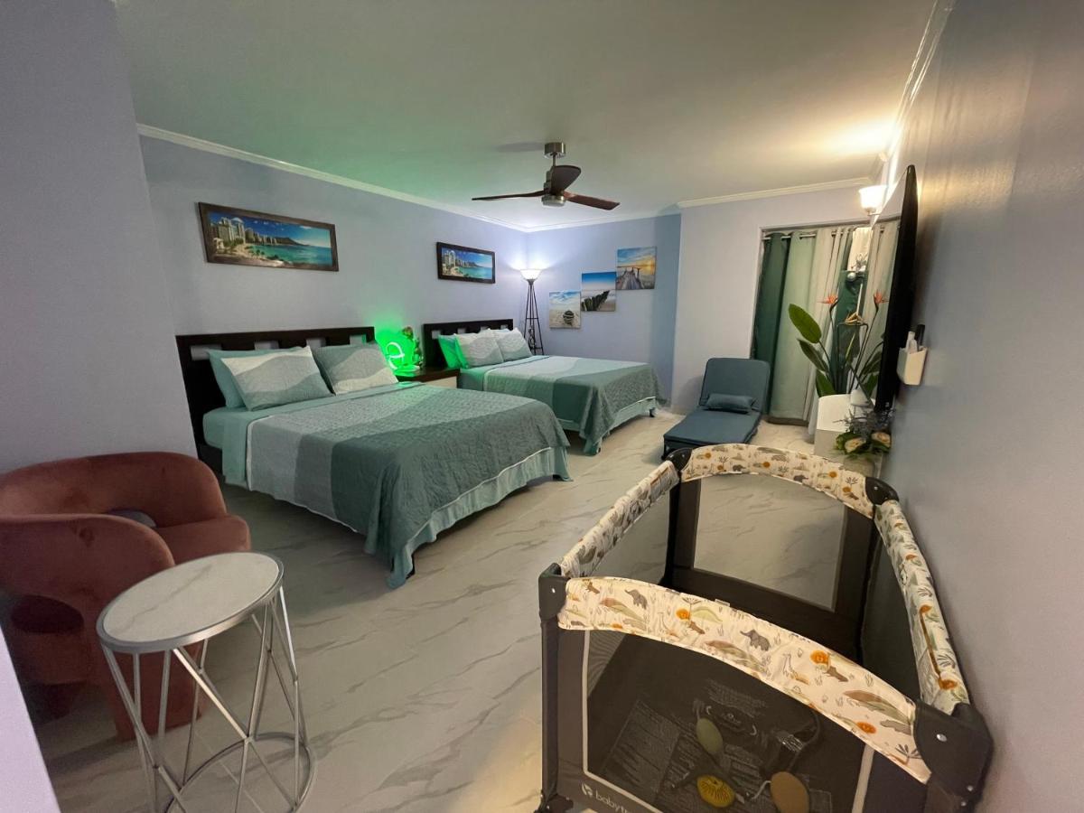 Amazing Waikiki 2bed2bath+free Parking *