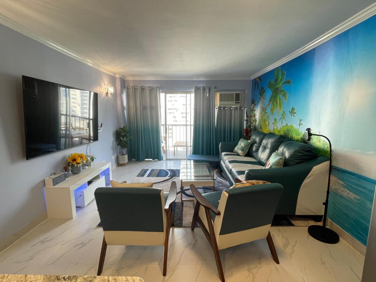Amazing Waikiki 2bed2bath+free Parking Apartment *