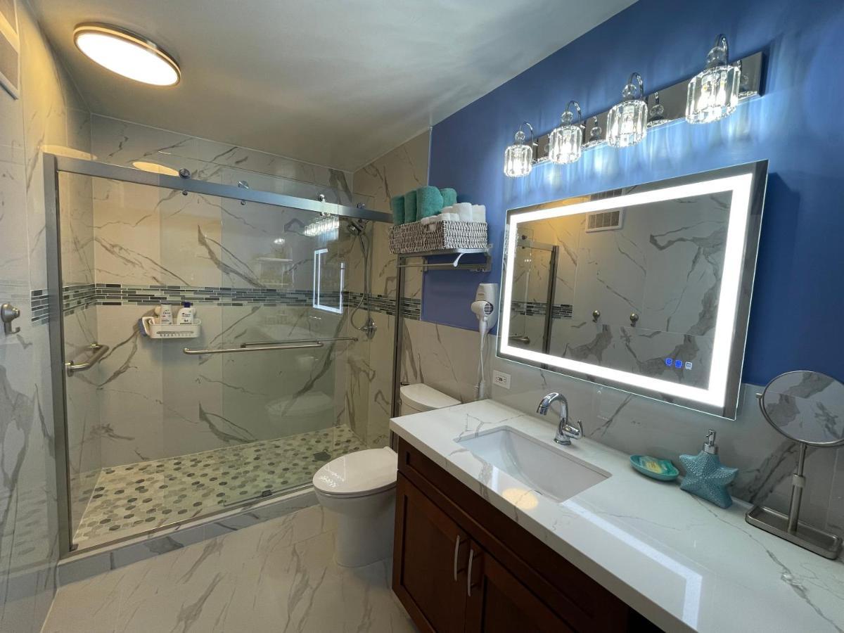 Amazing Waikiki 2bed2bath+free Parking Apartment Honolulu