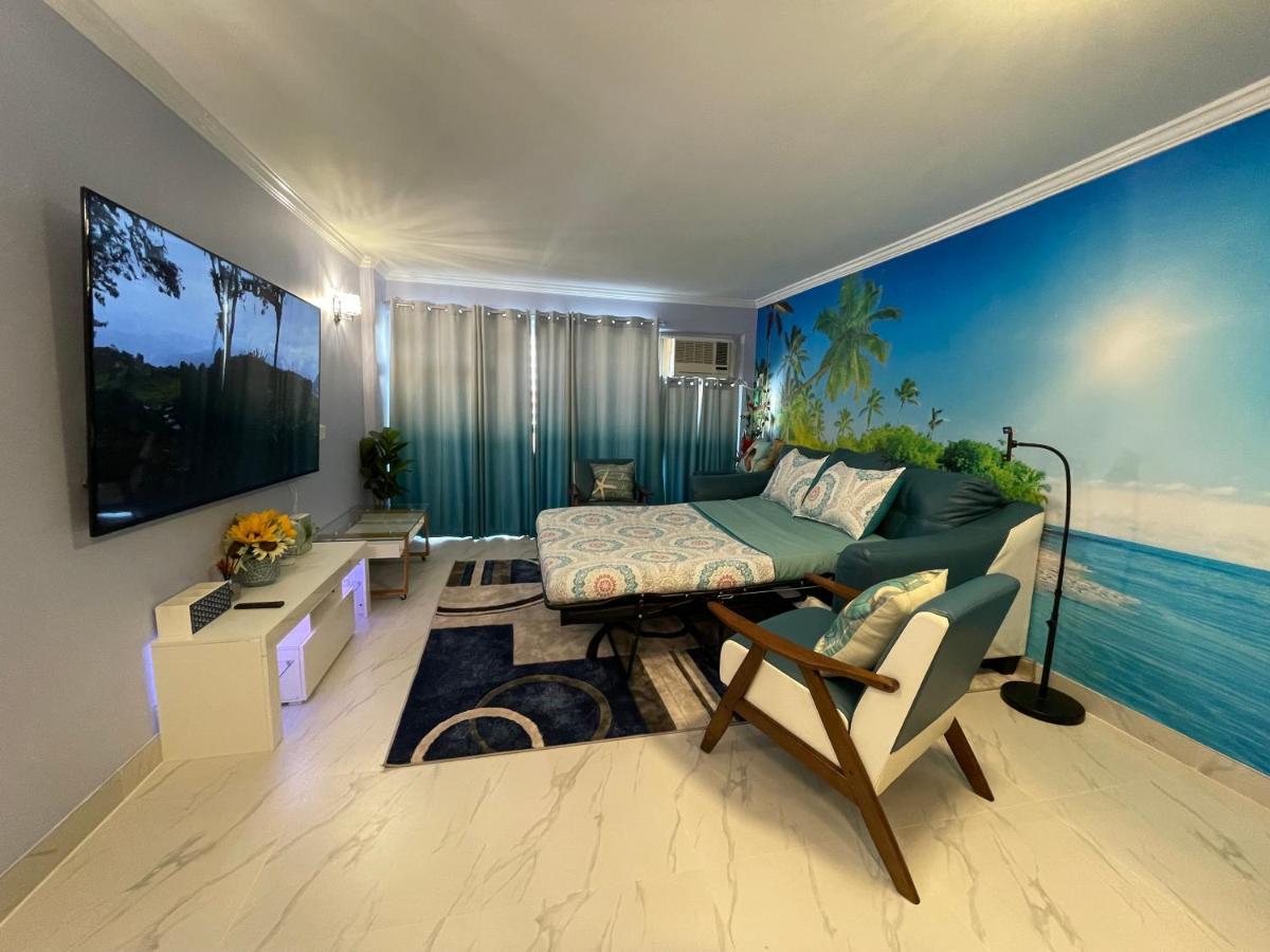 Amazing Waikiki 2bed2bath+free Parking Apartment