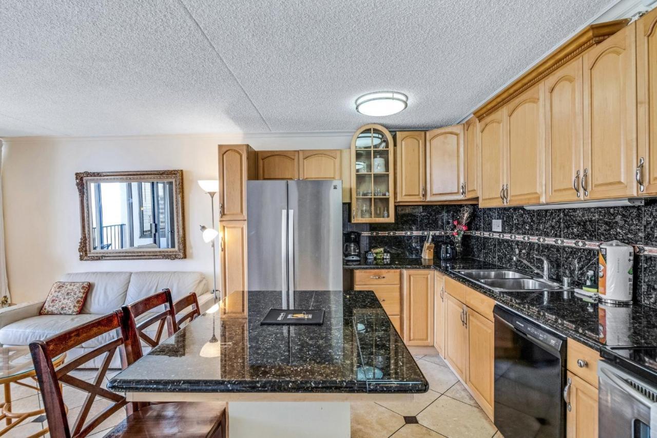 Apartment Waikiki Banyan Ocean View Honolulu