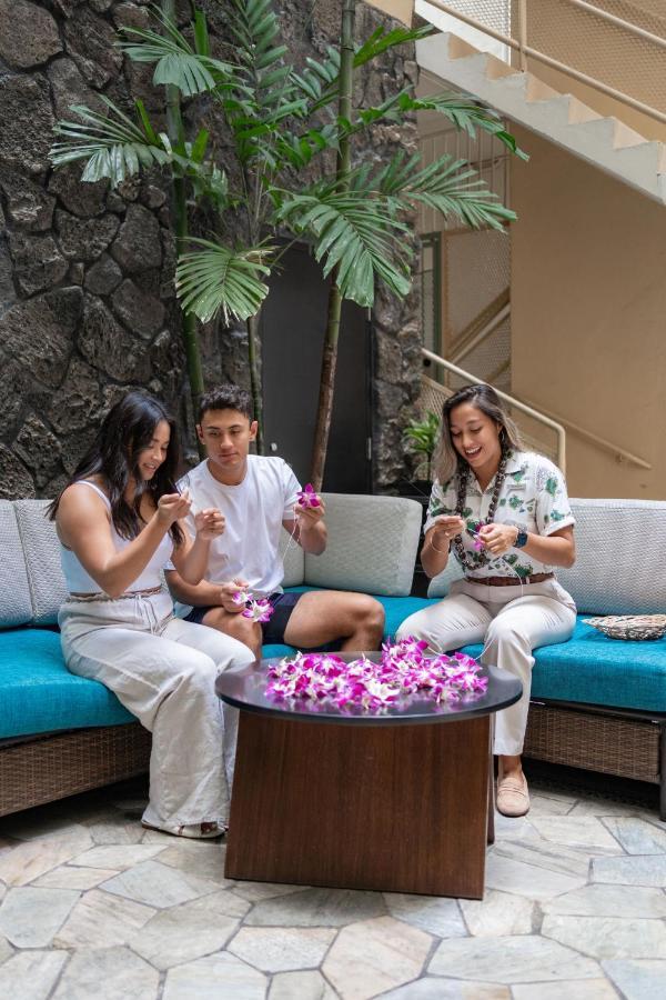Waikiki Malia Hotel 3*