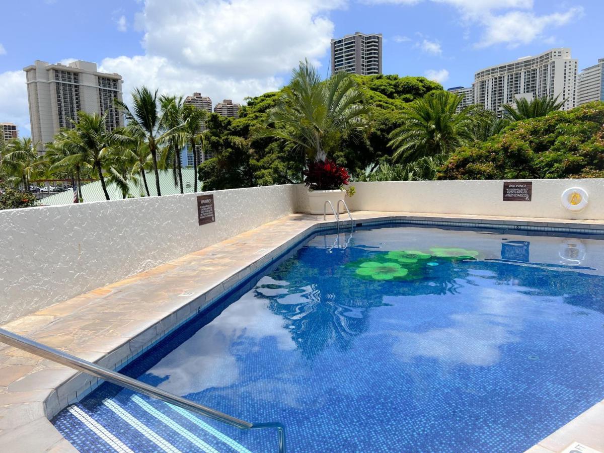 Apartment Breezy Luana Waikiki