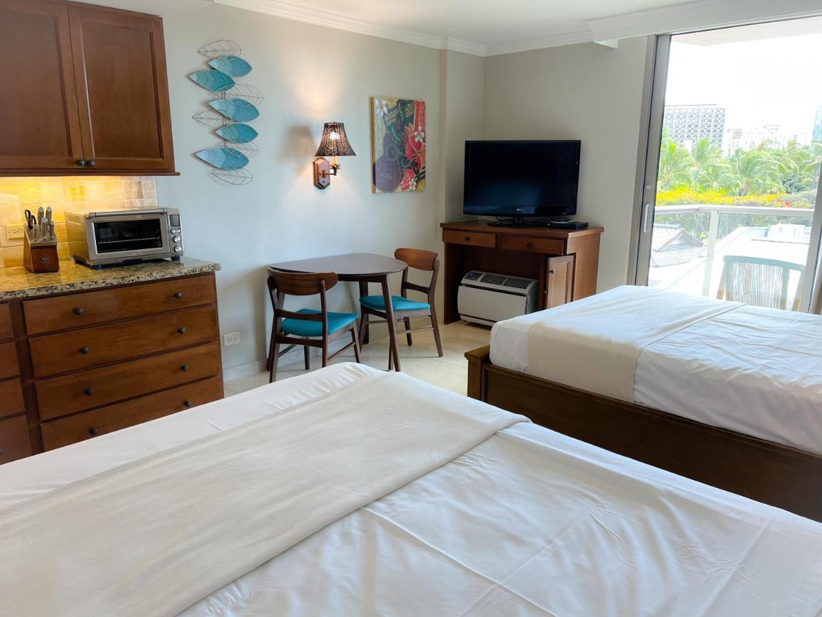 Apartment Breezy Luana Waikiki