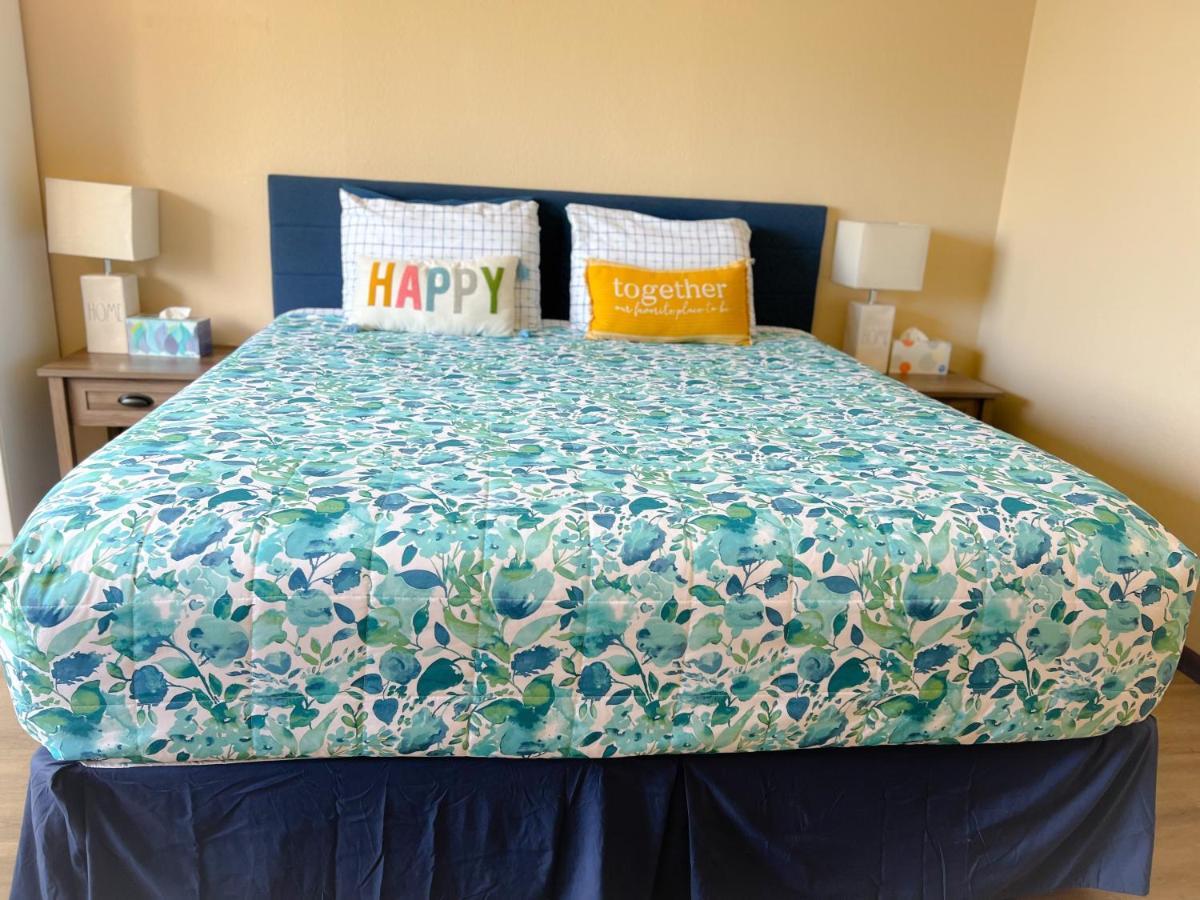 Apartment Happy Hawaiian Monarch