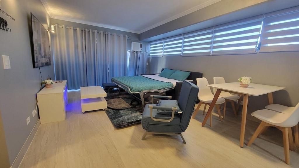 Waikiki 2 Bedrooms 2 Bathrooms With 1 Free Parking Space Apartment Honolulu