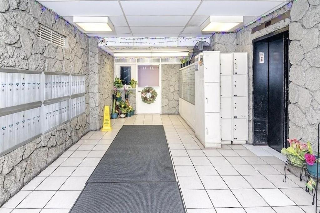 Waikiki 2 Bedrooms 2 Bathrooms With 1 Free Parking Space Apartment