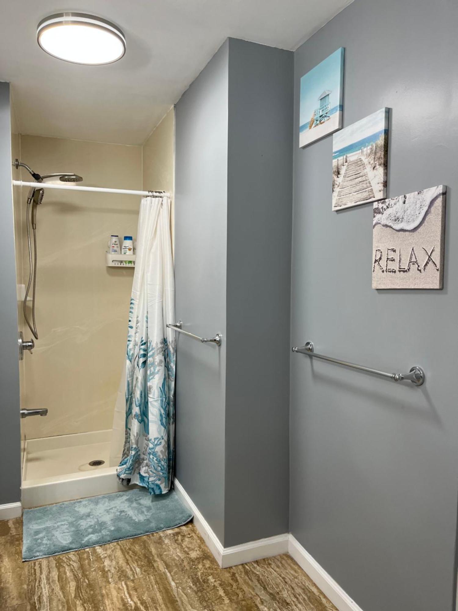 Apartment Waikiki 2 Bedrooms 2 Bathrooms With 1 Free Parking Space *