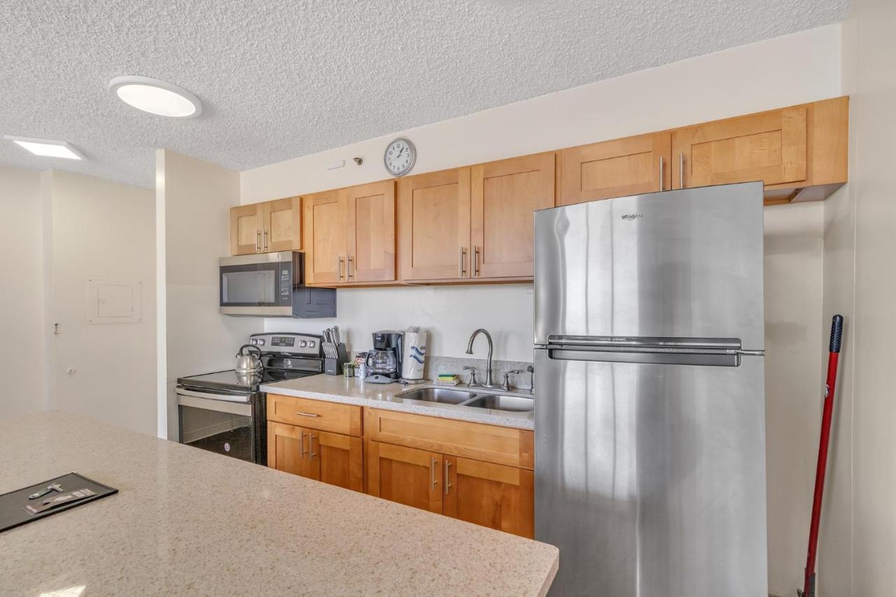Tower 1 3011 - Qqp Apartment *