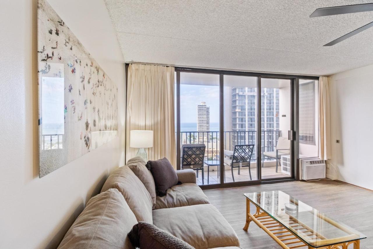 Apartment Tower 2 1702 - Ffp Apts