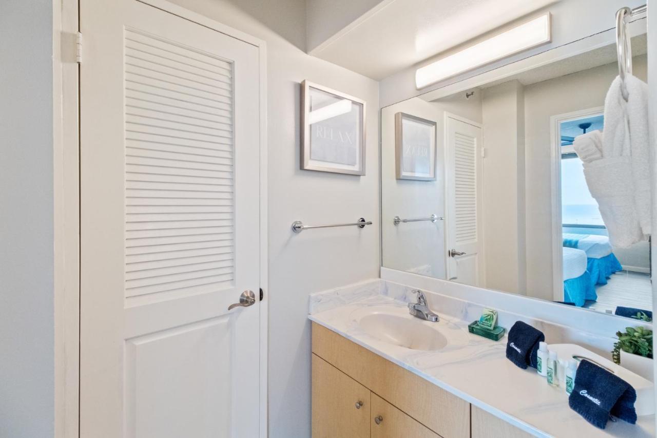 Tower 2 1702 - Ffp Apts Apartment Honolulu