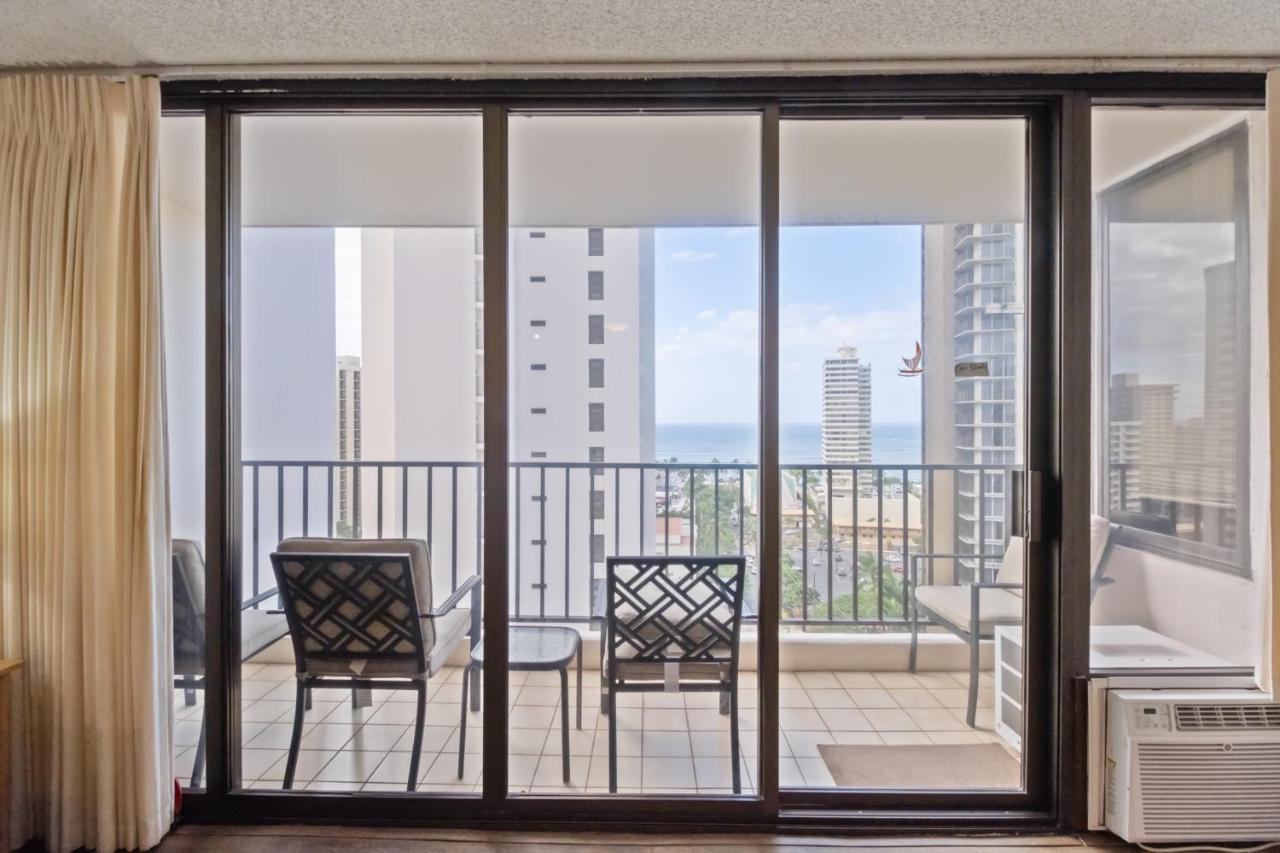 Apartment Tower 2 1702 - Ffp Apts Honolulu