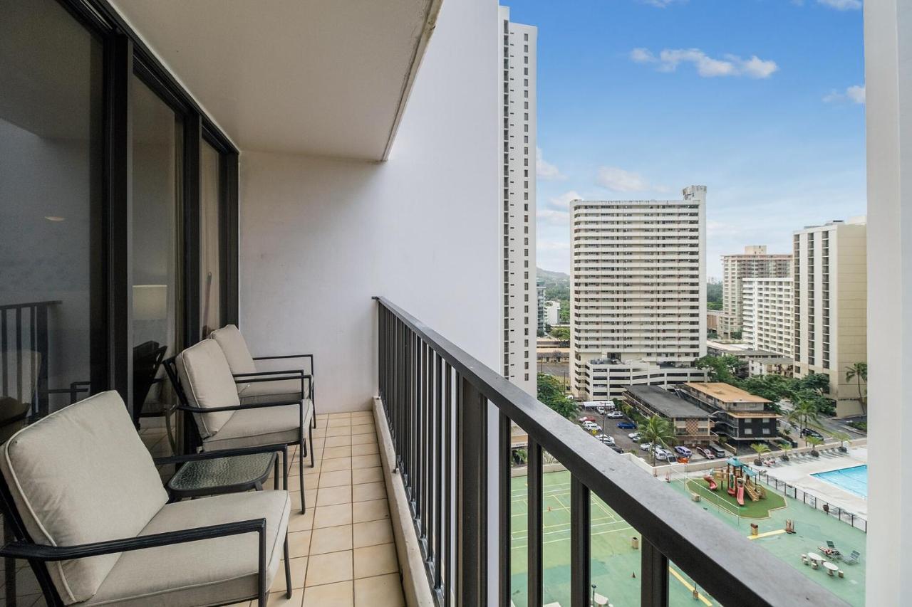 Apartment Tower 2 1702 - Ffp Apts Honolulu