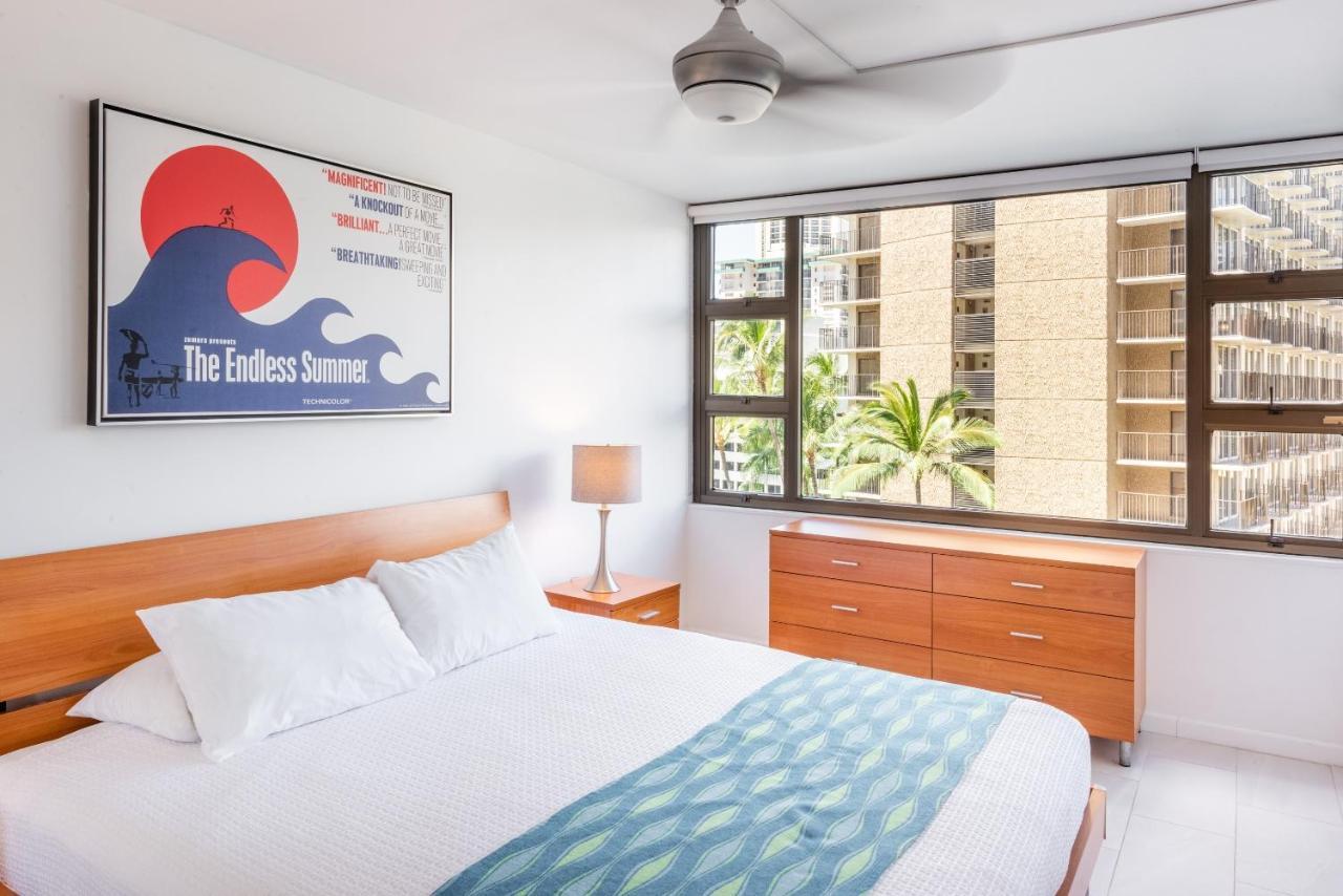 7th Floor Garden View In Walking Distance To Waikiki