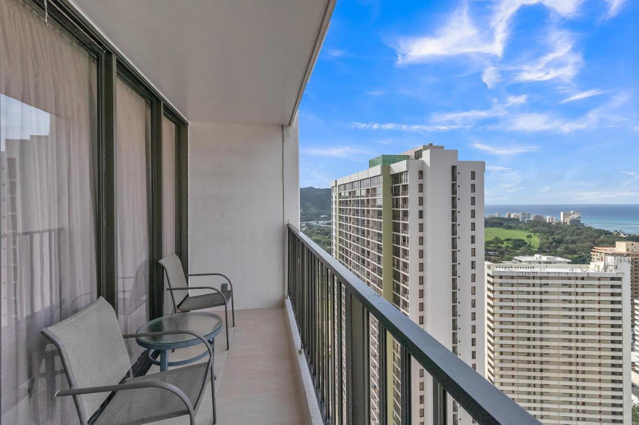 Standard Ocean View - 36th Floor, Free Parking & Wifi