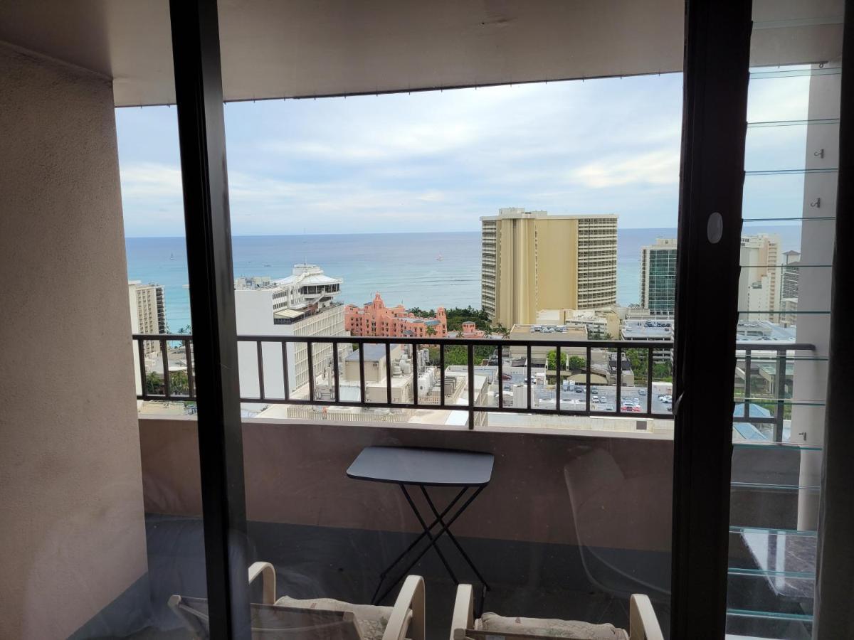 Royal Kuhio - Free Parking Included *