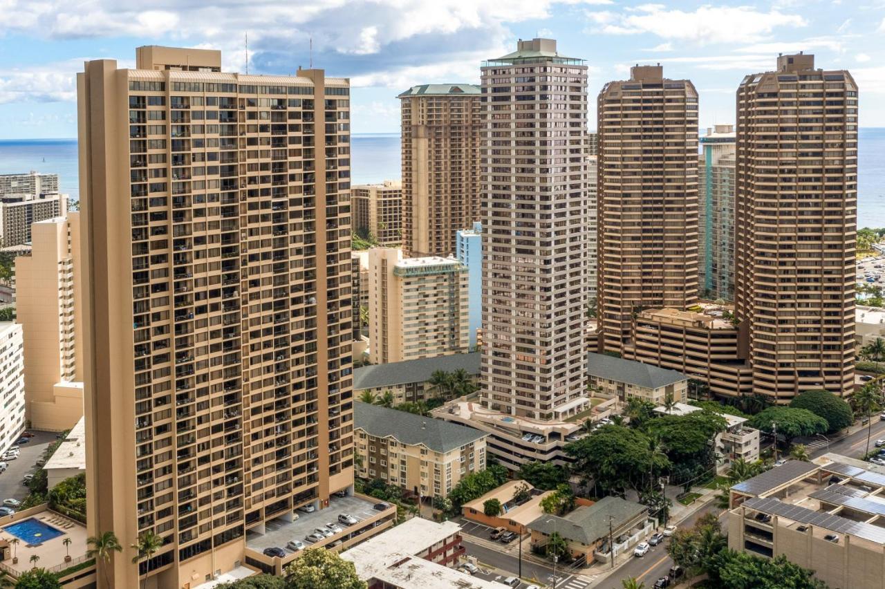 With Balcony Walk To Beaches! Honolulu