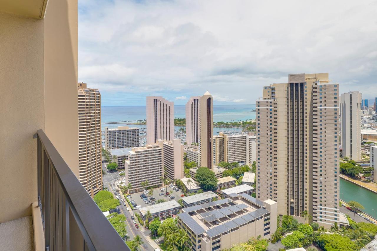 With Balcony Walk To Beaches! * Honolulu
