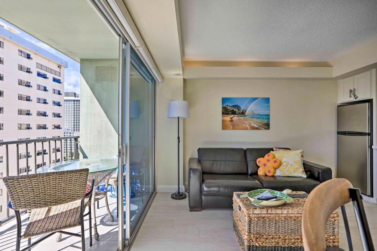 15th Floor With Lanai, 2 Blocks To Beach! Apartment