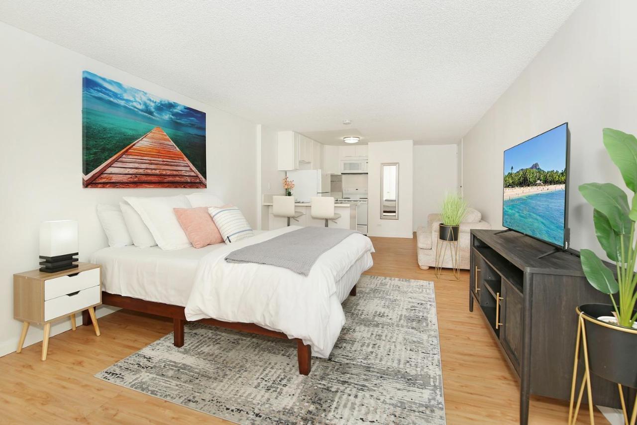 Oahu Tradewinds Plaza 601 Apartment Honolulu