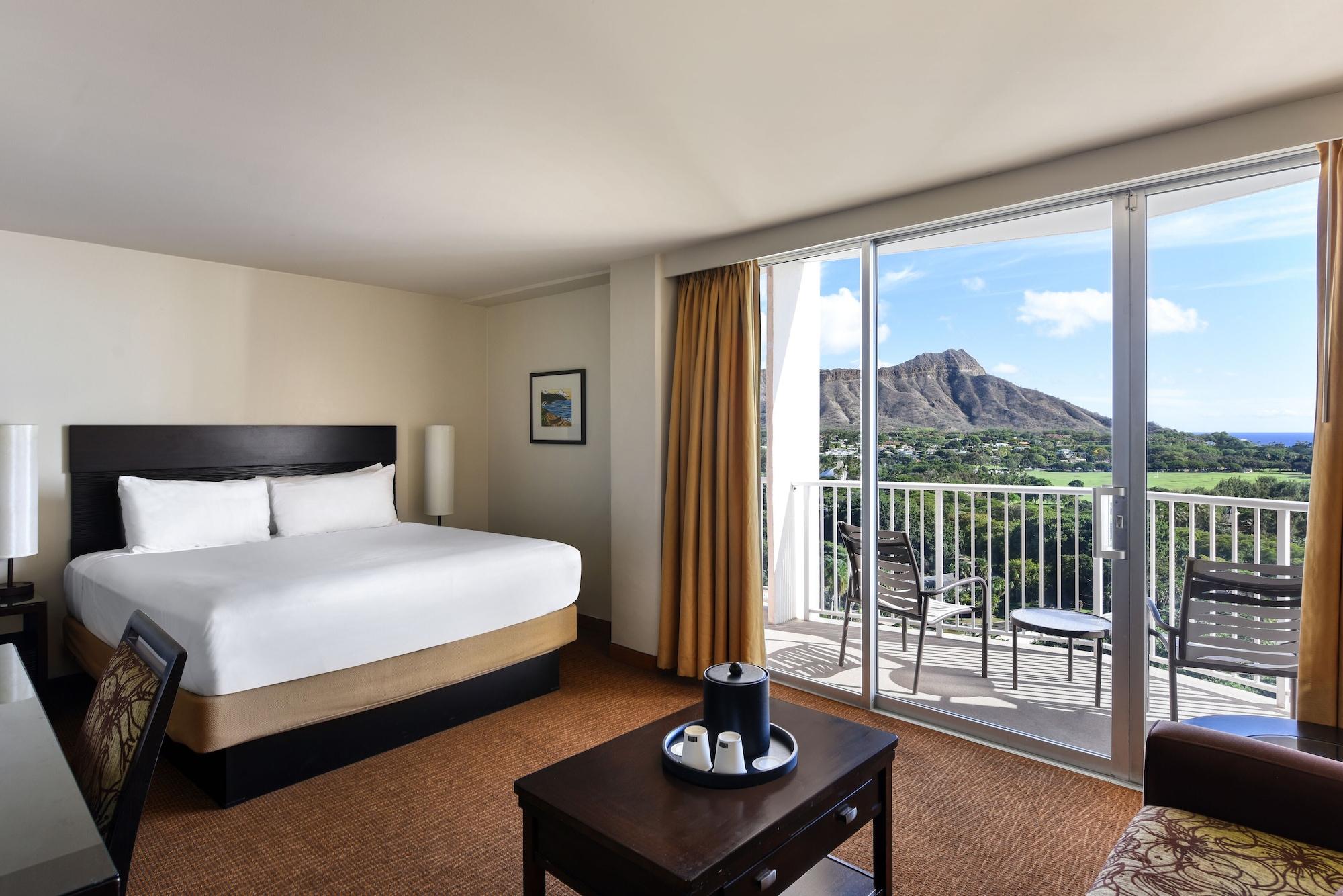 Park Shore Waikiki Hotel 4*