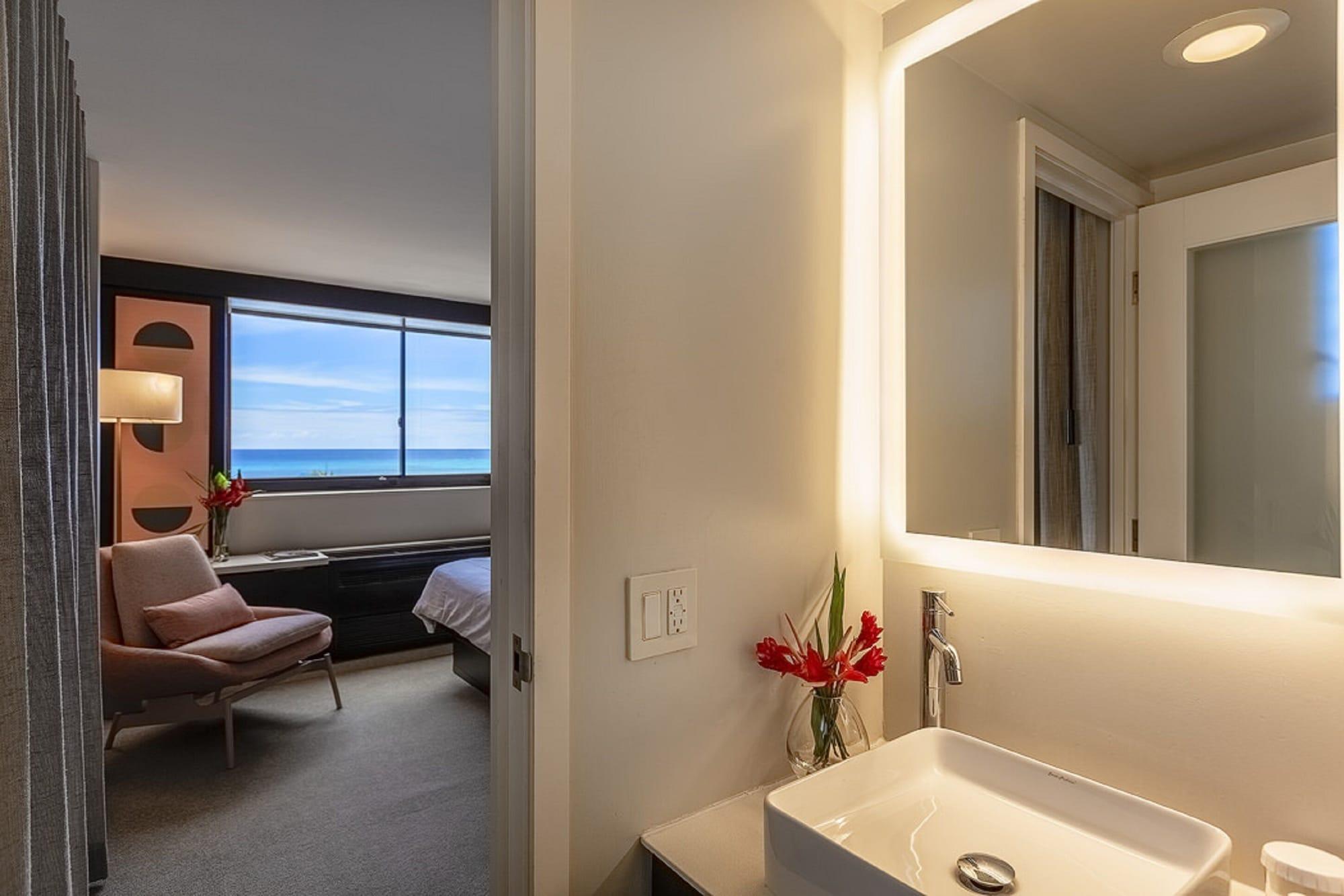 Renew 3* Honolulu