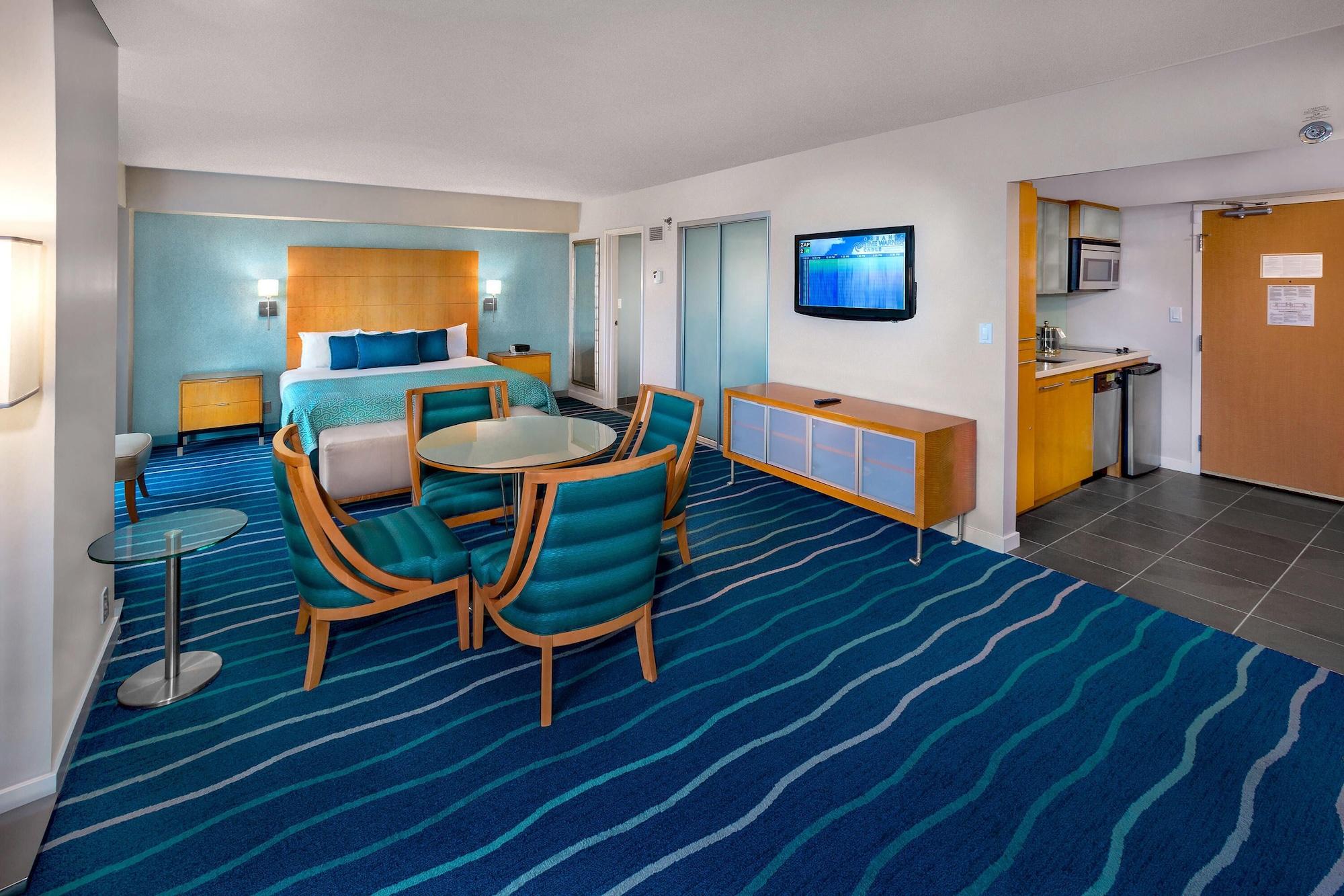 Ala Moana Honolulu by Mantra 3*