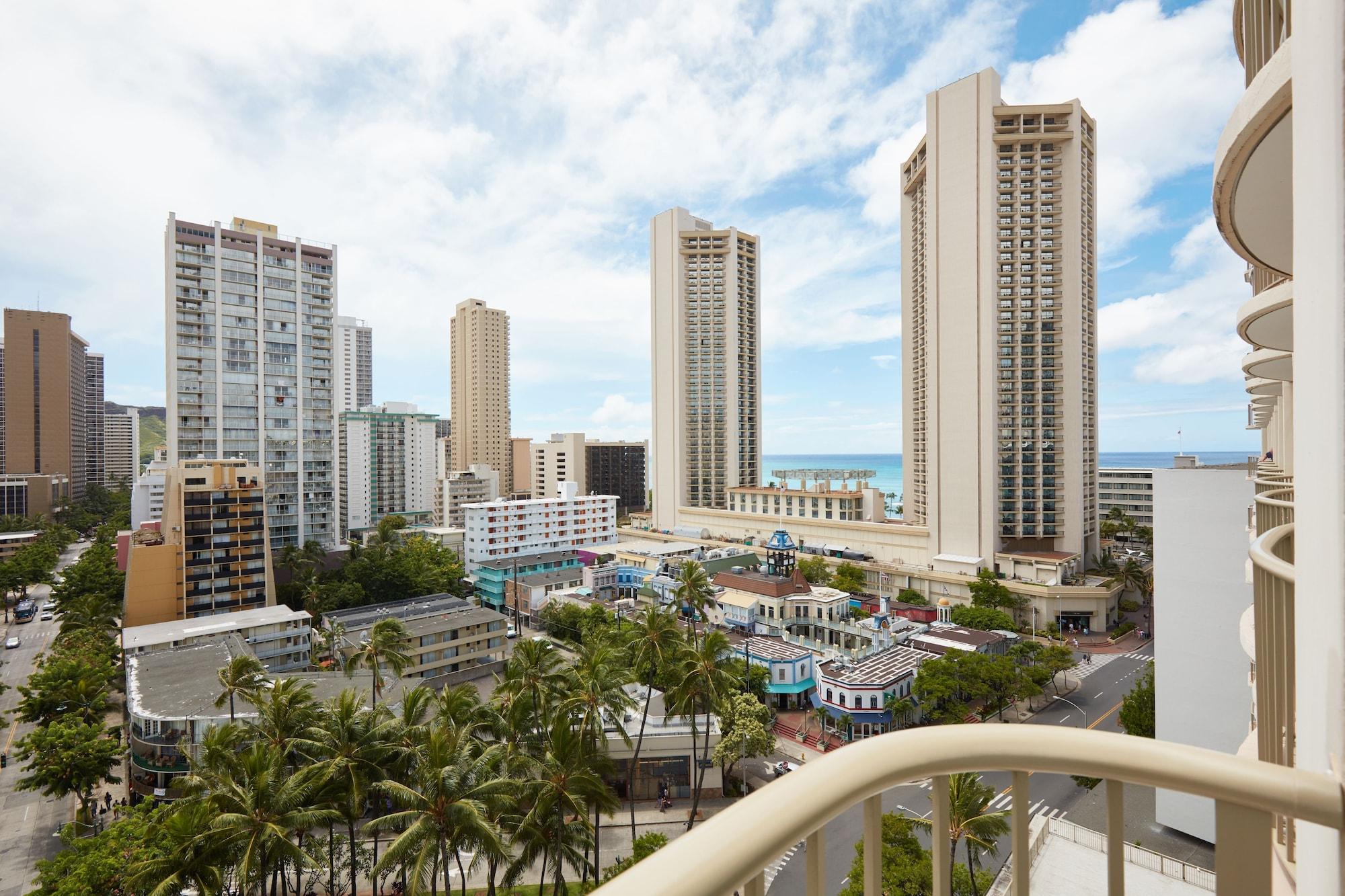 Outrigger Waikiki Paradise Hotel 4*