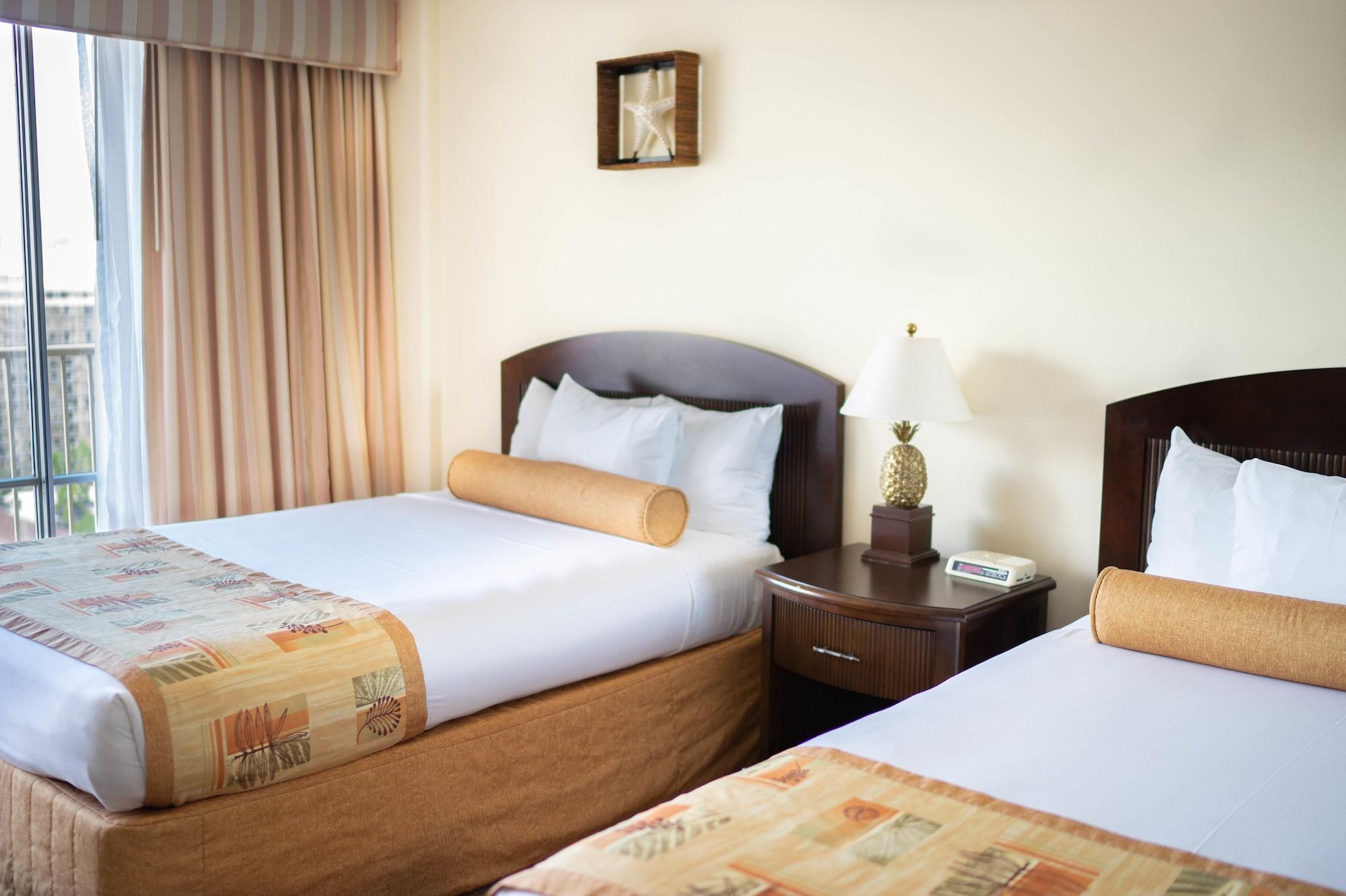 Outrigger Waikiki Paradise Hotel 4*