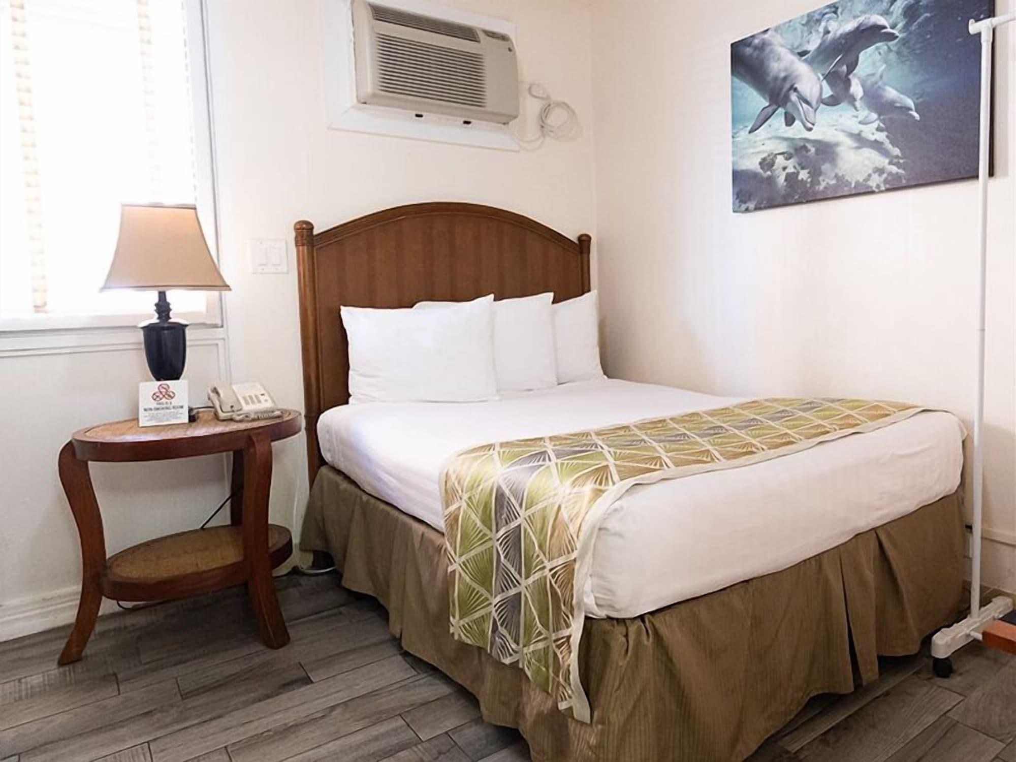 Pacific Marina 2*