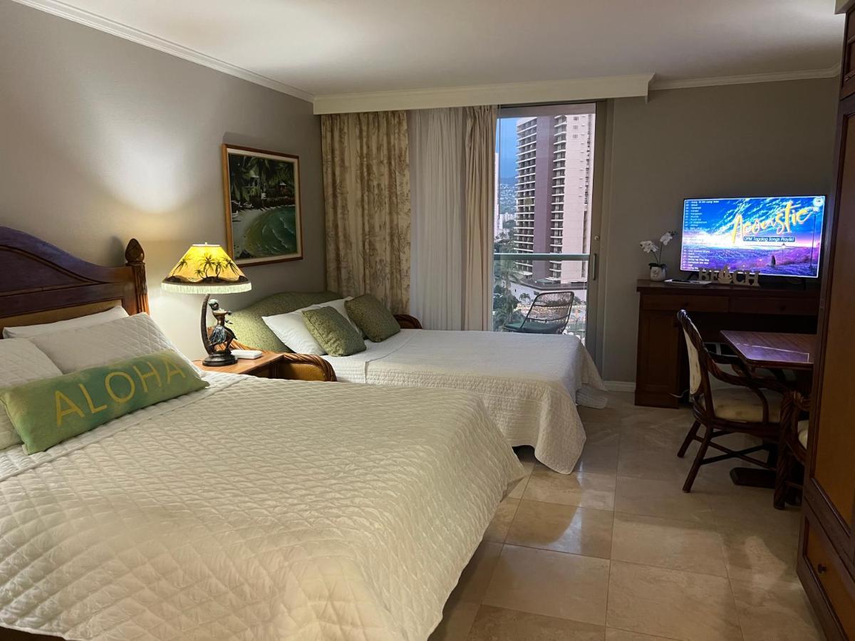 Resort Aloha Gem Studio: Waikiki Retreat With High-speed Wi-fi Honolulu