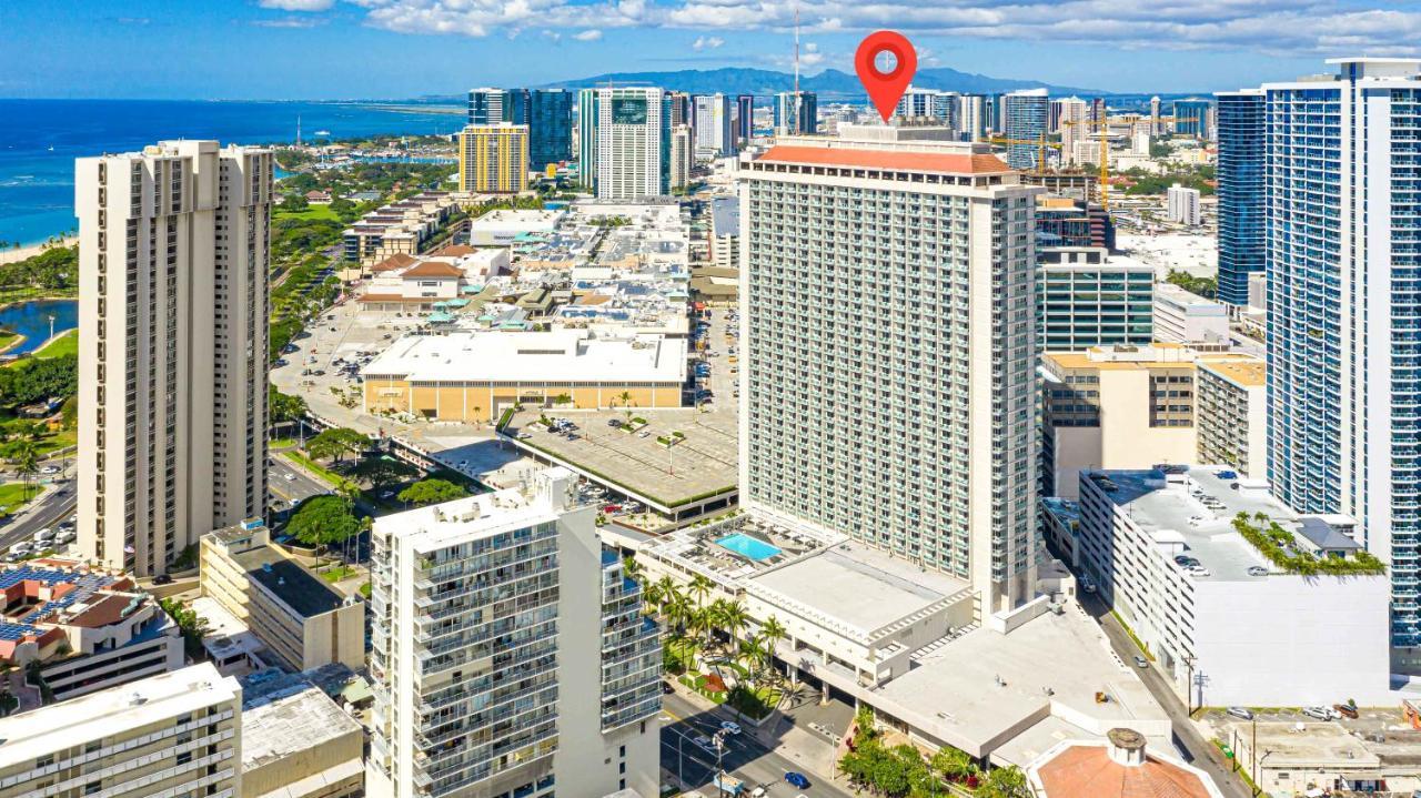 Castle At Ala Moana Hotel 3*