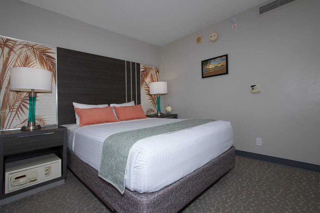 Apartment Modern Across From Hilton Lagoon Pw920