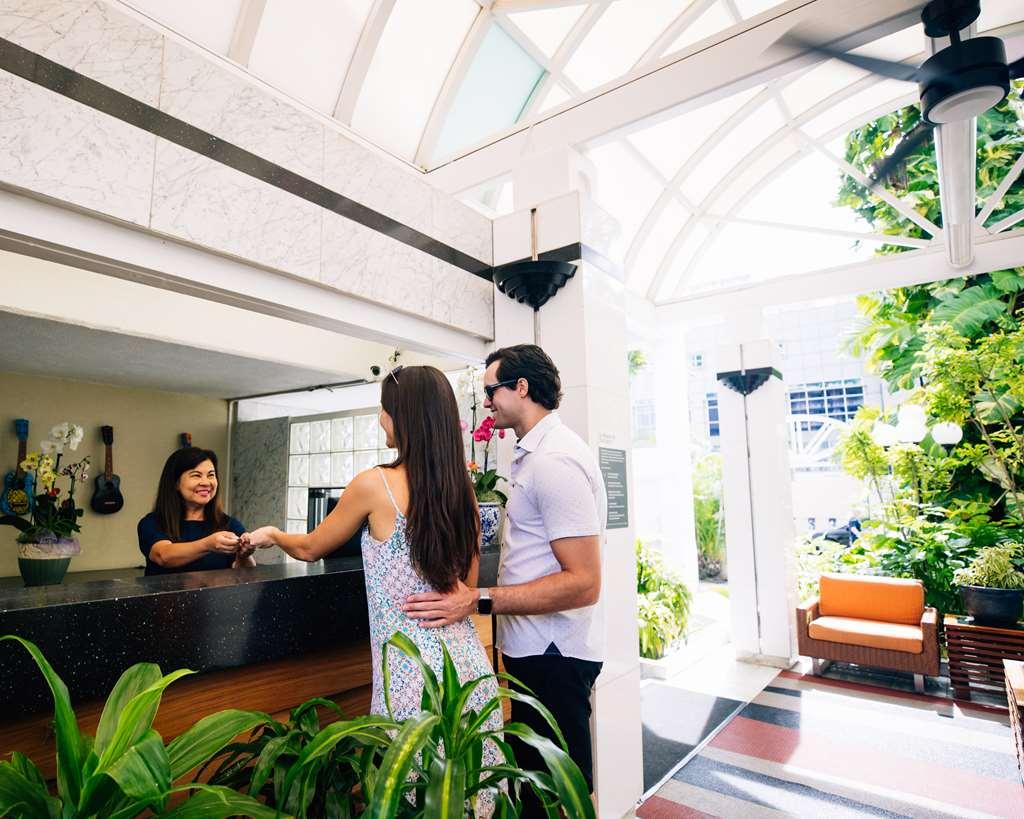 Oasis Waikiki Honolulu
