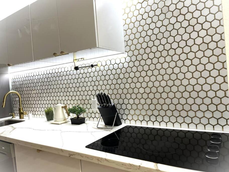 Huge Patio Washerdryer 1 Bedroom Banyan Free Parking 5 Min To Apartment *