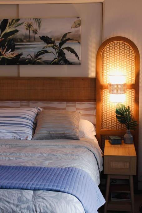 Apartment Seashore Waikiki 1 Block From A No Fees *