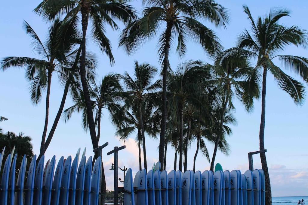 Seashore Waikiki 1 Block From A No Fees Apartment Honolulu