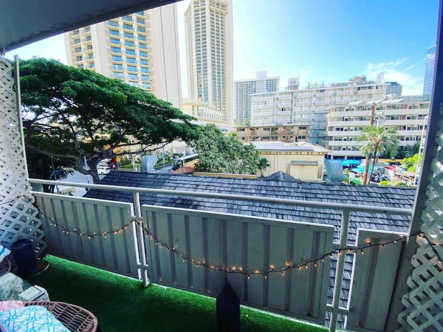 Apartment Seashore Waikiki 1 Block From A No Fees Honolulu