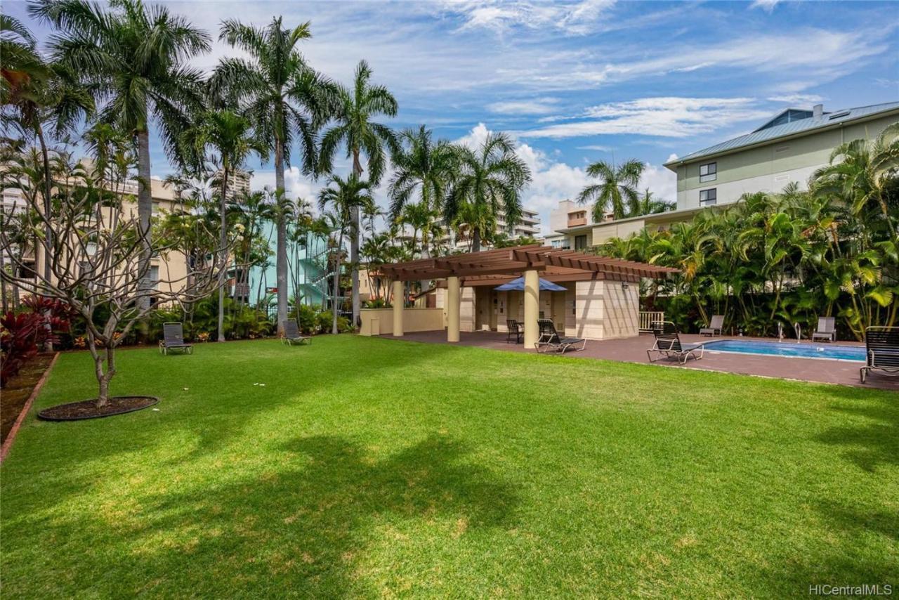 Aparthotel S&n Lux Suite-free Parking-king Bed-kitchen-wifi Honolulu
